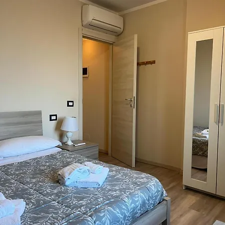 Appartamenti La Piazzetta Vicino A Firenze Signa Exterior foto